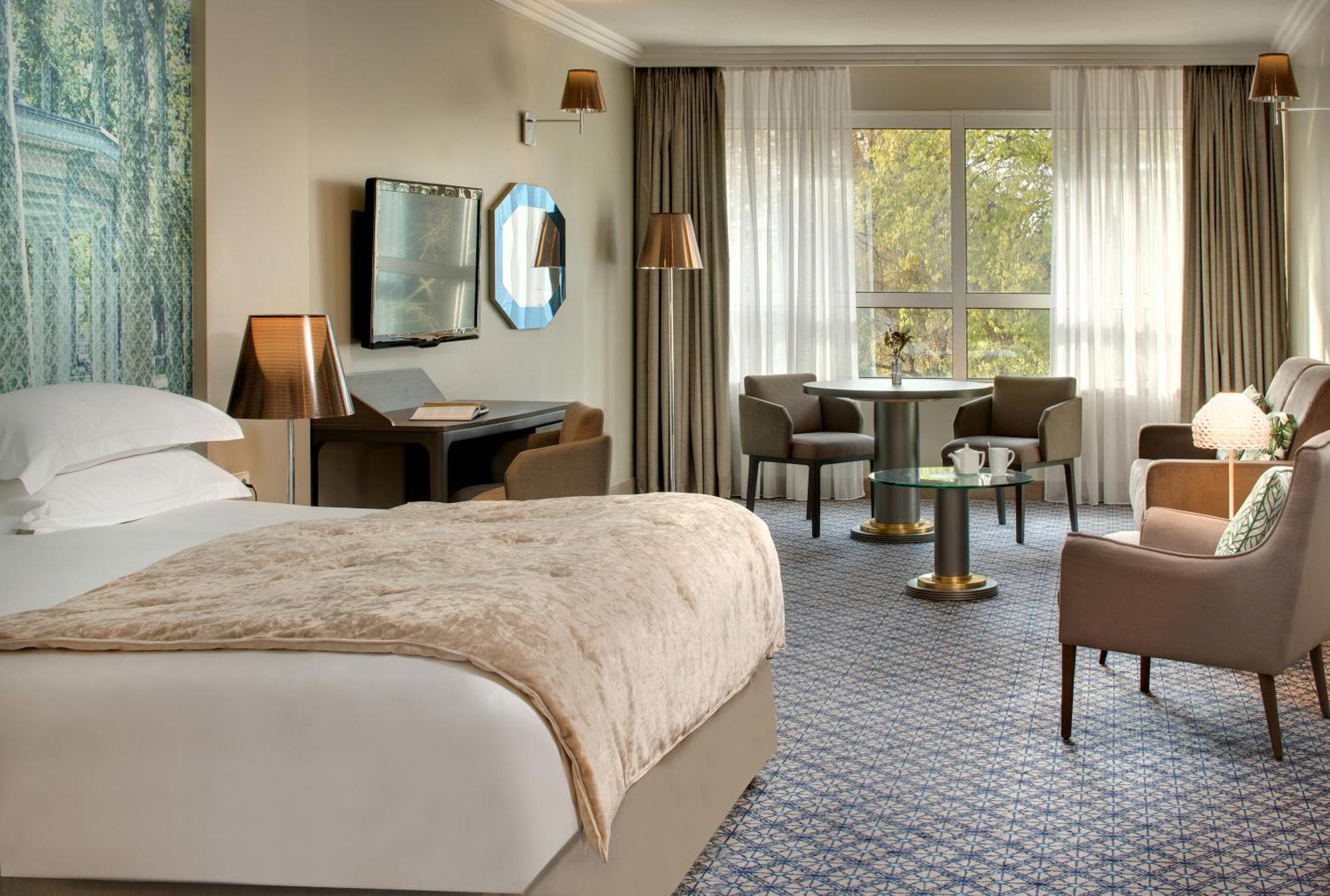 วิชี สปา โฮเต็ล เล เซเลแตง Hotel ภายนอก รูปภาพ A room at the InterContinental London Park Lane